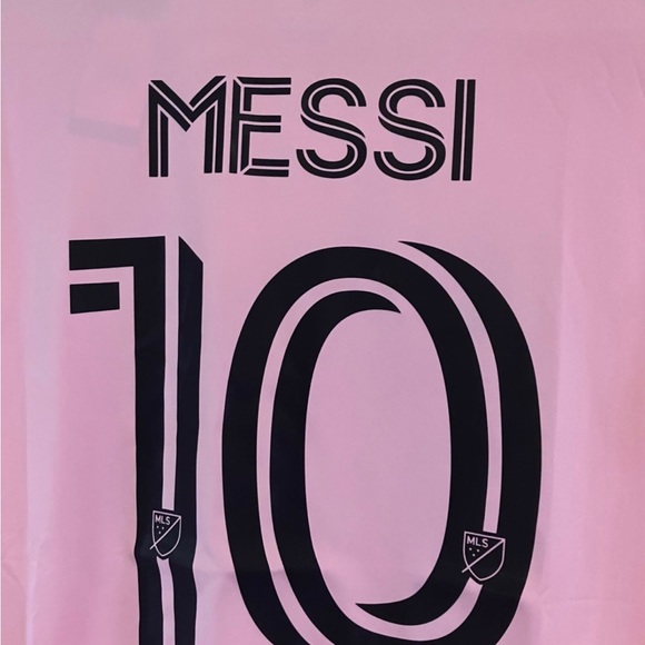 Messi Top - Picture 3 of 10
